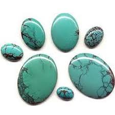 تصویر 1 از سنگ فیروزه تراش خورده با درخشندگی طبیعی و طول عمر بالا